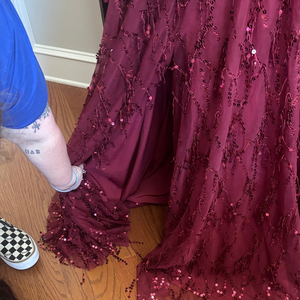 Glamorous Burgundy Sequin Evening Gown - Picture 6 of 9